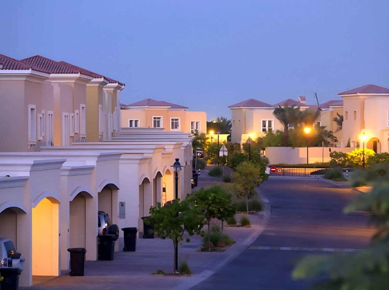 https:--fandcproperties.ae-uploads-panel-blogs-thumbnails-best_villa_communities_to_live_in_dubai_in_2024_thumbnail_1746807038.jpeg